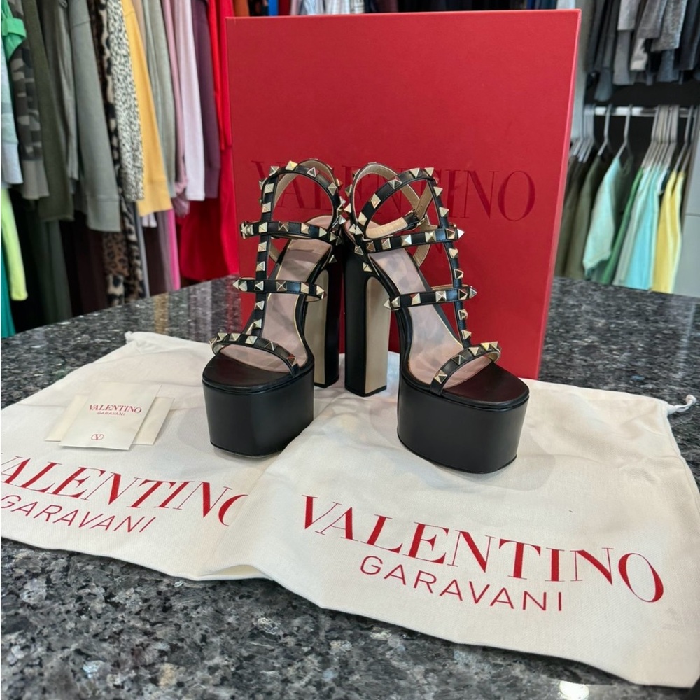 Valentino Garavani Black Platform Studded Sandals